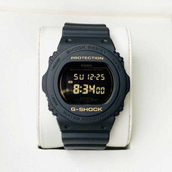 Đồng Hồ Nam Casio G-Shock DW-5700BBM-2DR Authentic
