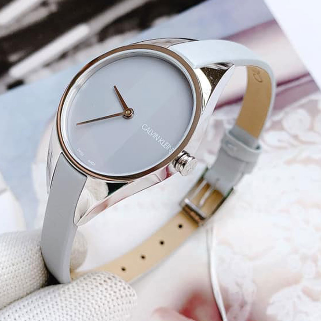 Đồng hồ K8P231Q4