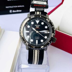 Đồng hồ SRPC67K1