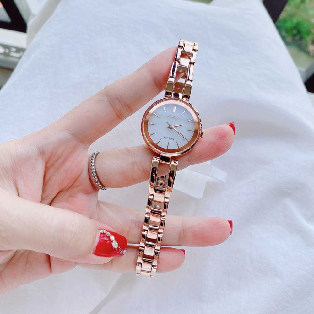 Đồng Hồ Unisex Citizen Axiom Eco-Drive Women’s EM0633-53A 31mm