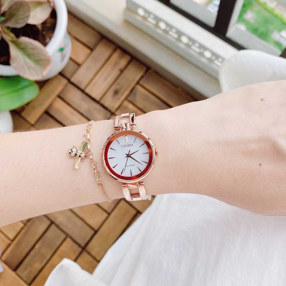 Đồng Hồ Unisex Citizen Axiom Eco-Drive Women’s EM0633-53A 31mm