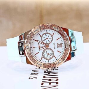 Đồng hồ Guess