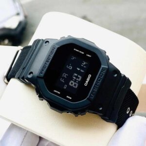 Đồng hồ Casio G Shock DW 5600
