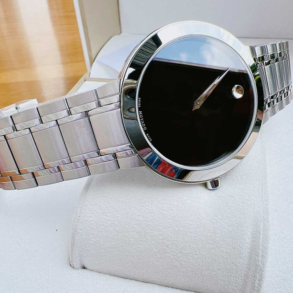 Đồng hồ Movado