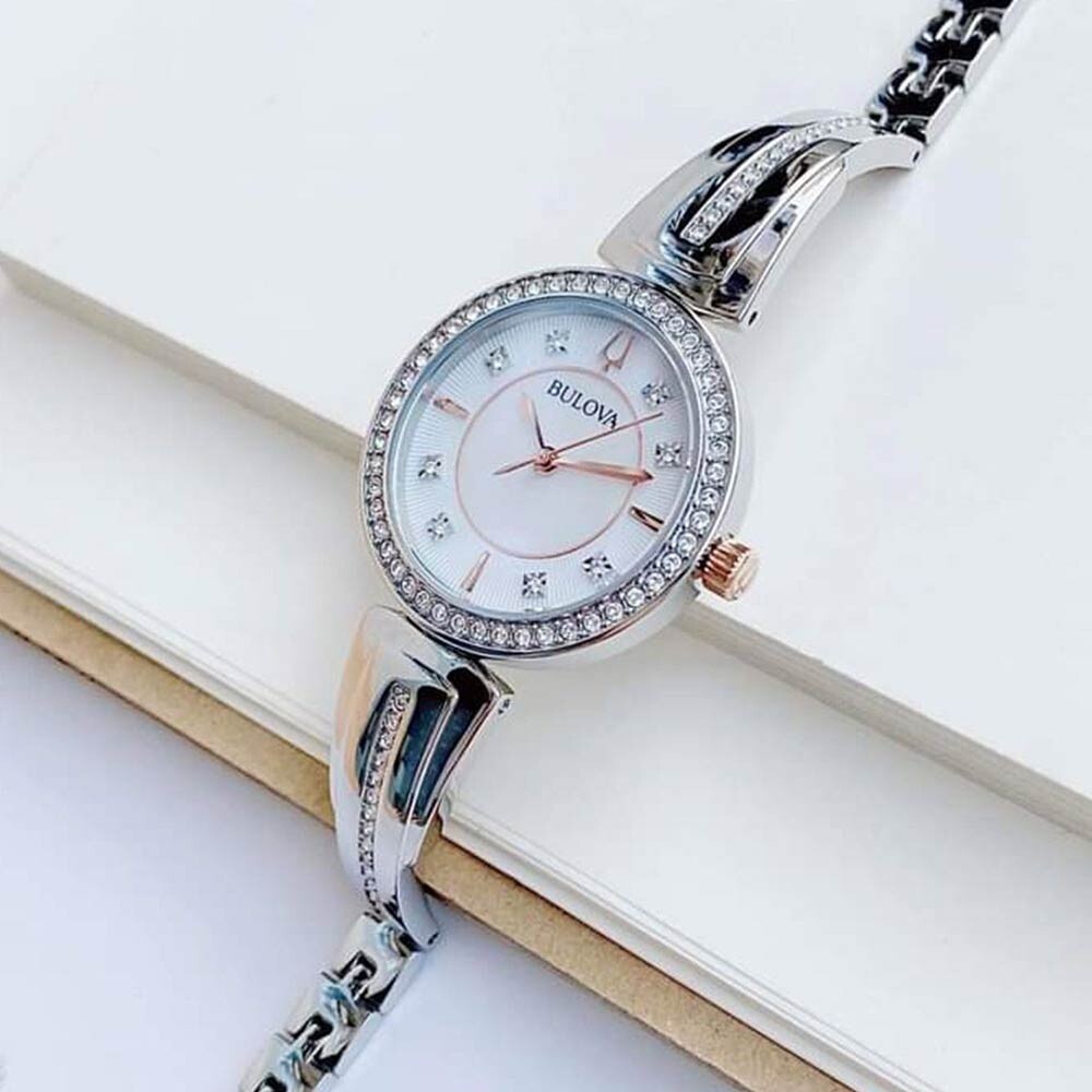 Đồng hồ Bulova