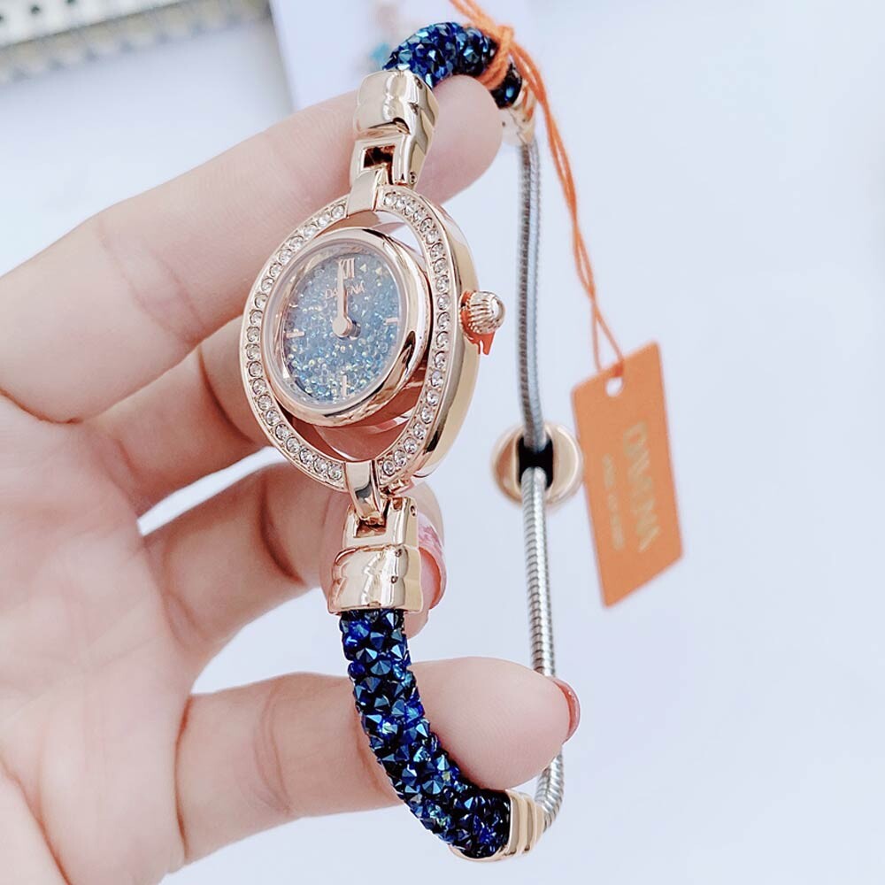 Đồng hồ Davena