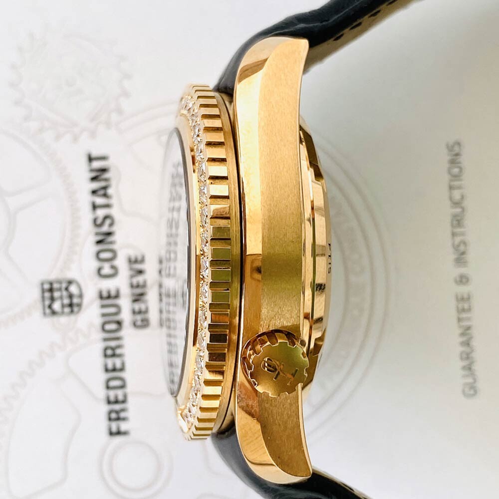 Đồng hồ Omega