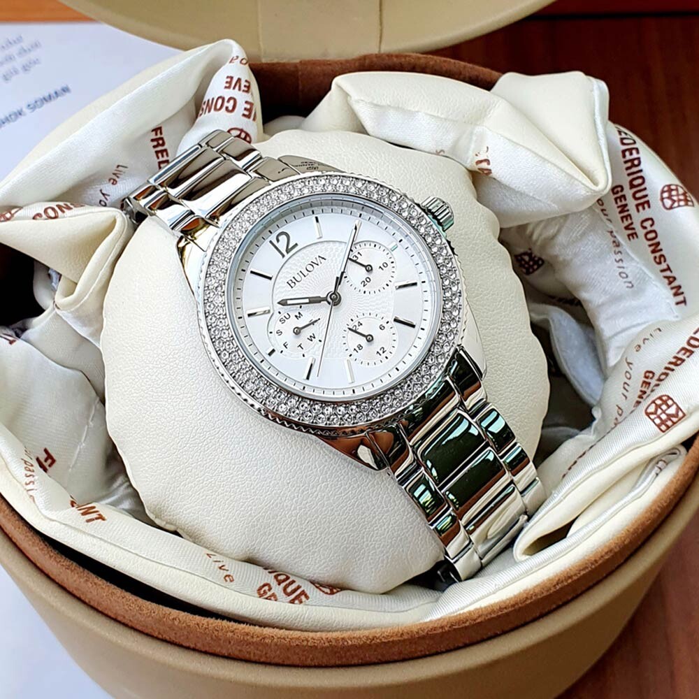 Đồng hồ Bulova 96N102