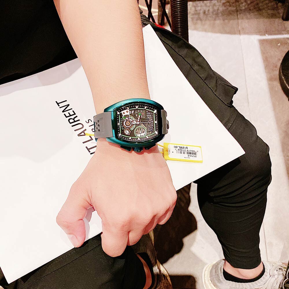 Đồng hồ Invicta Limited