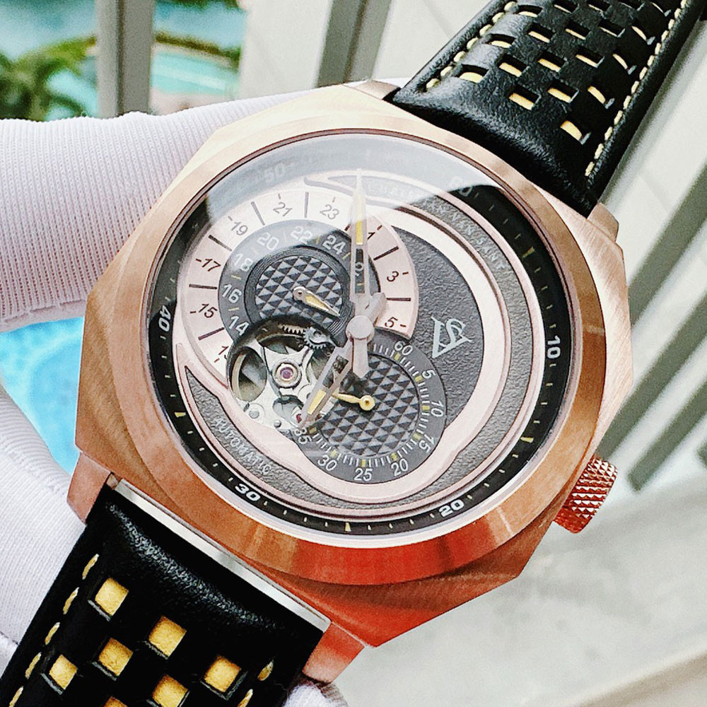 Đồng hồ Christian VAN Sant Machina