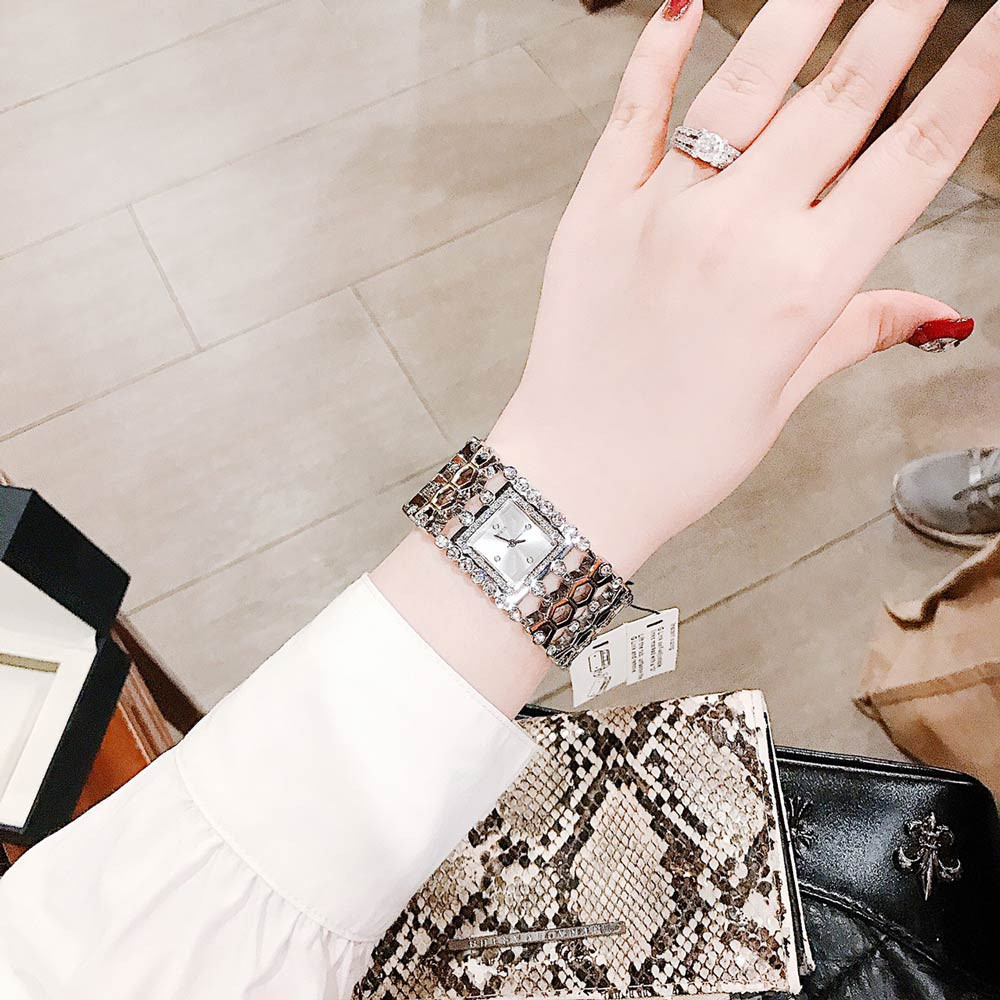 Đồng hồ Guess