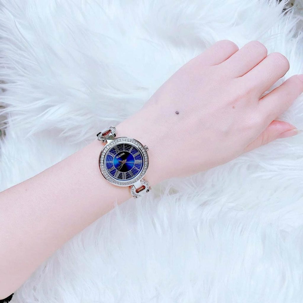 Đồng hồ Bulova 96L303