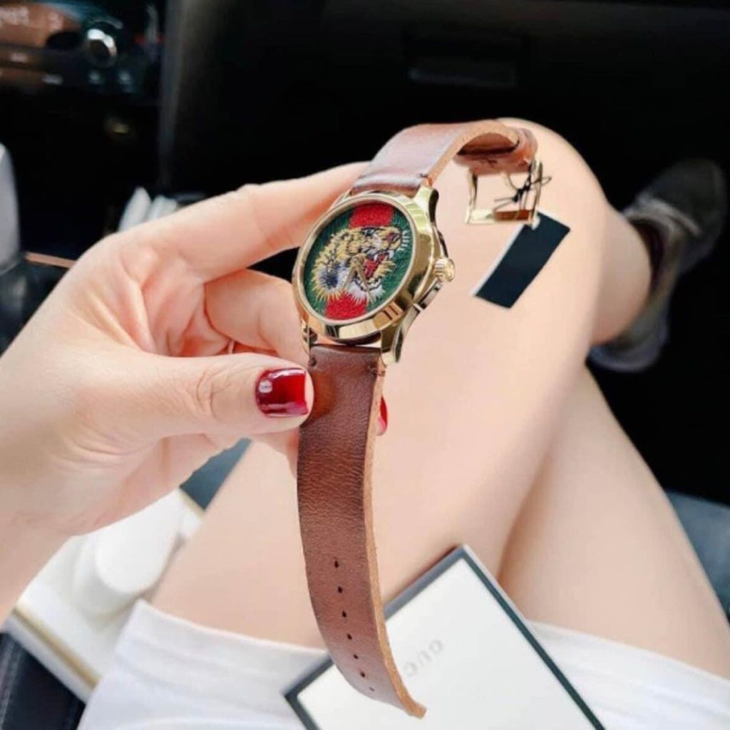 Đồng hồ Gucci YA126497