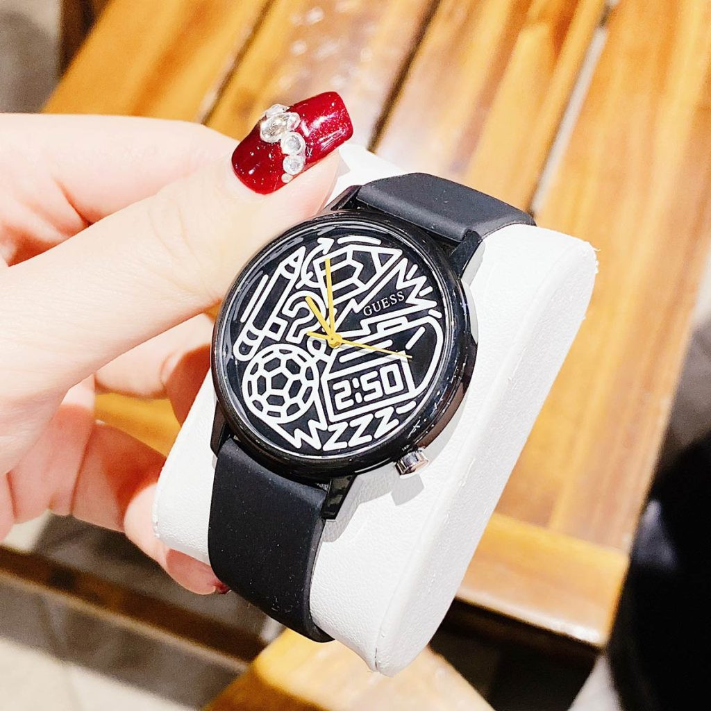 Đồng hồ Guess