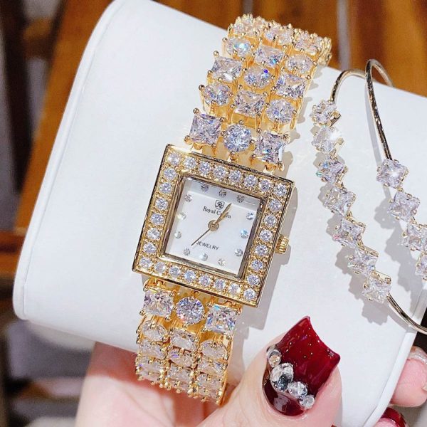 Đồng Hồ Nữ Thời Trang Royal Crown 30mm Mặt Vuông
