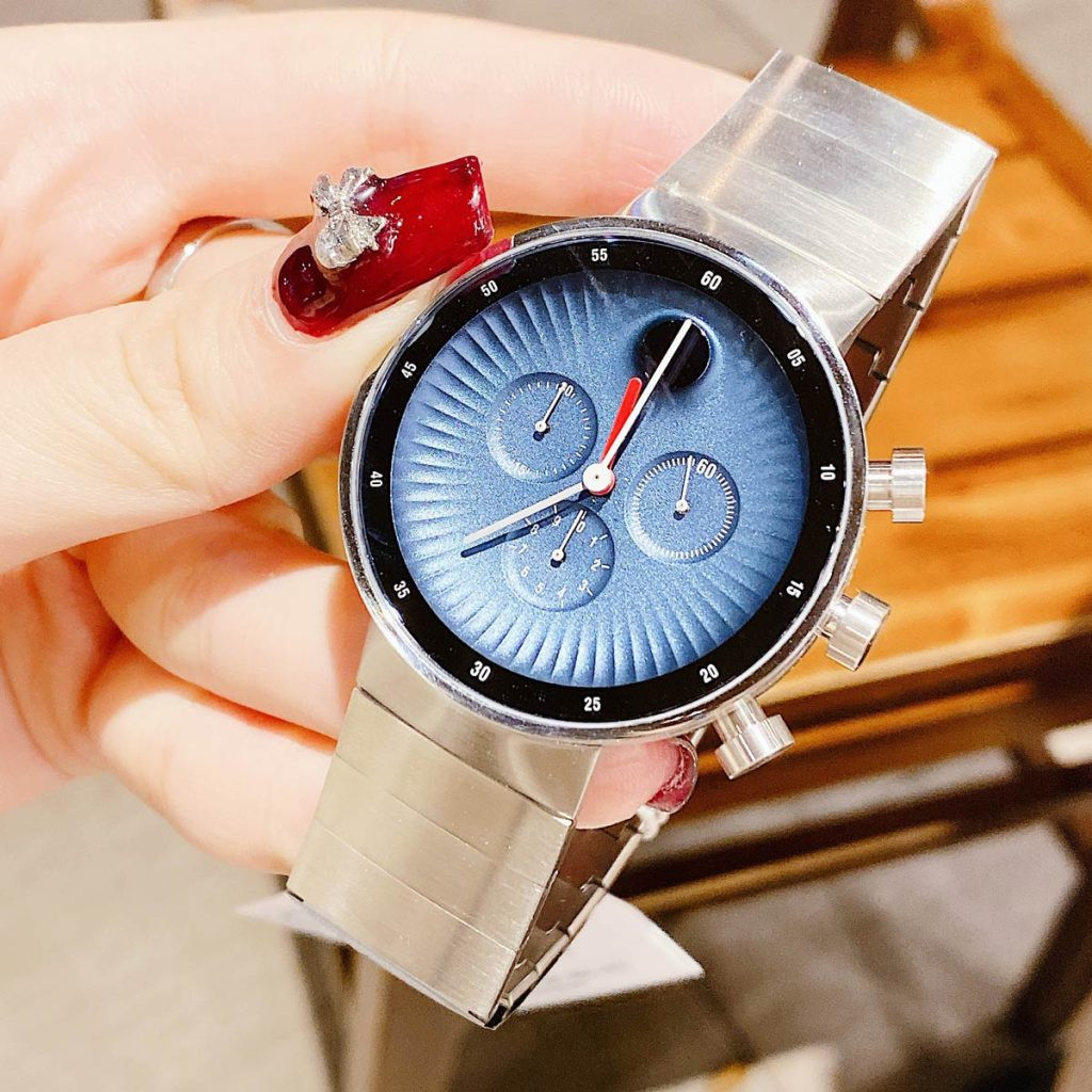 Đồng hồ Movado