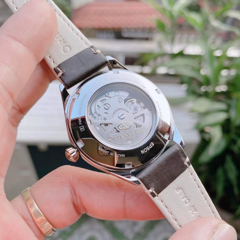 Đồng hồ Orient RE AT0201G00B