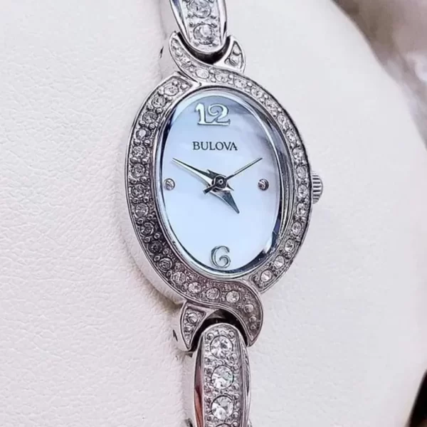 Đồng Hồ Nữ Thời Trang BuIova 96L199