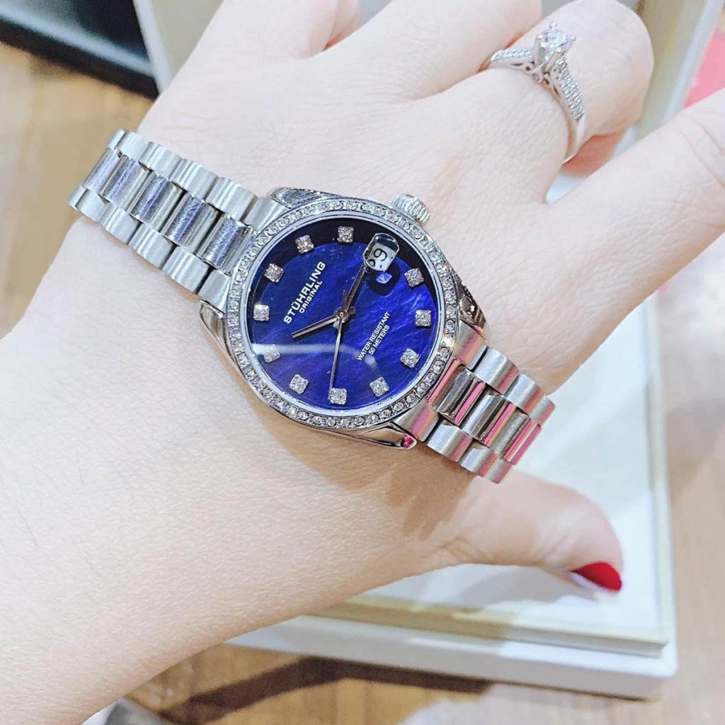 Đồng hồ Stuhrling
