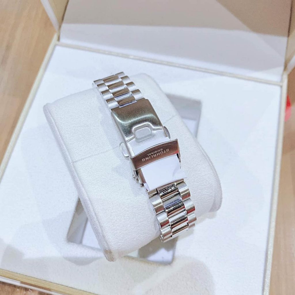 Đồng hồ Stuhrling