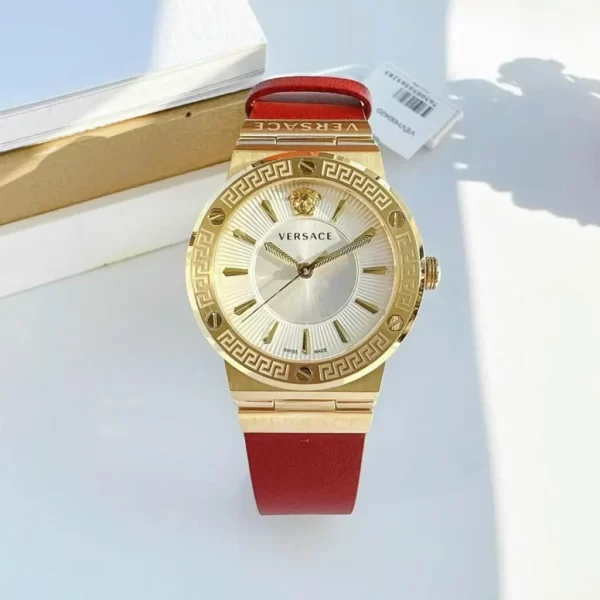 Đồng Hồ Nữ Thời Trang Versace Sapphire 38mm Dây Đỏ