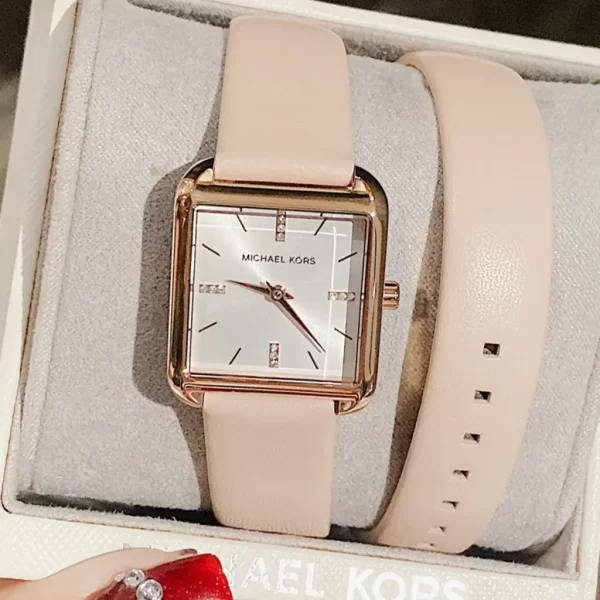 Đồng Hồ Nữ Michael Kors 33mm Dây Da Mặt Vuông