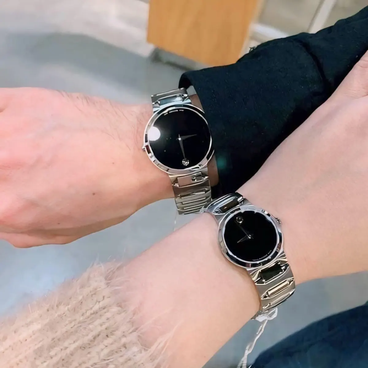 Movado 0607292& 0607295 (5)