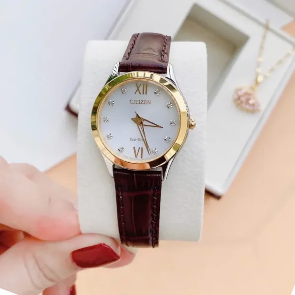 Đồng Hồ Nữ Citizen Eco-Drive EM1018-24A