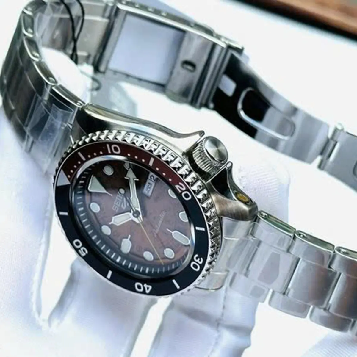 Seiko 5 Automatic SRPJ47K1 (8)