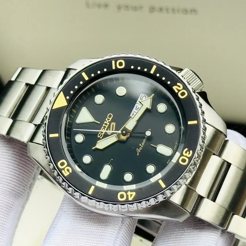 Seiko 5 Sport New Style SRPD57K1 (4)
