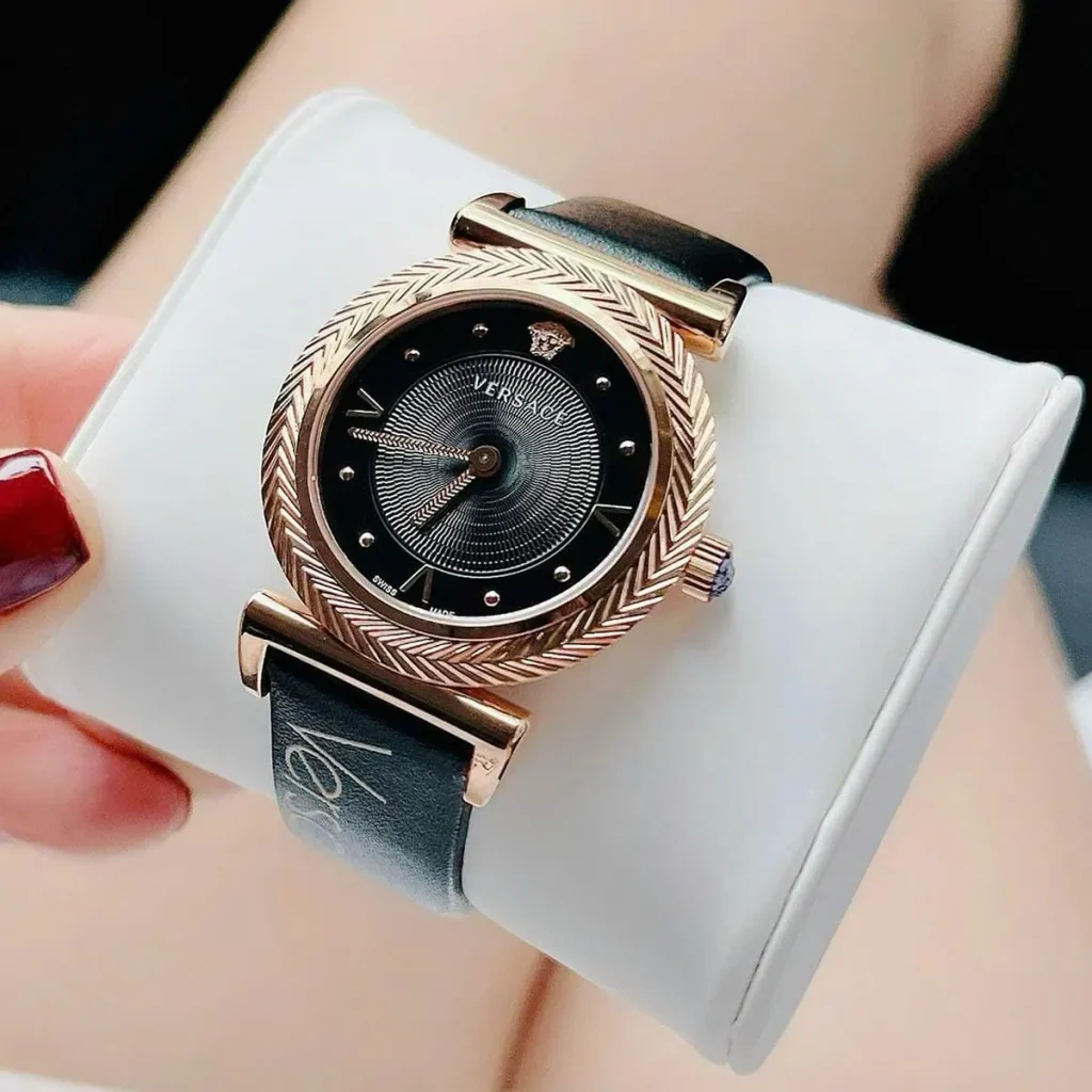 Versace V Motif Vintage (8)
